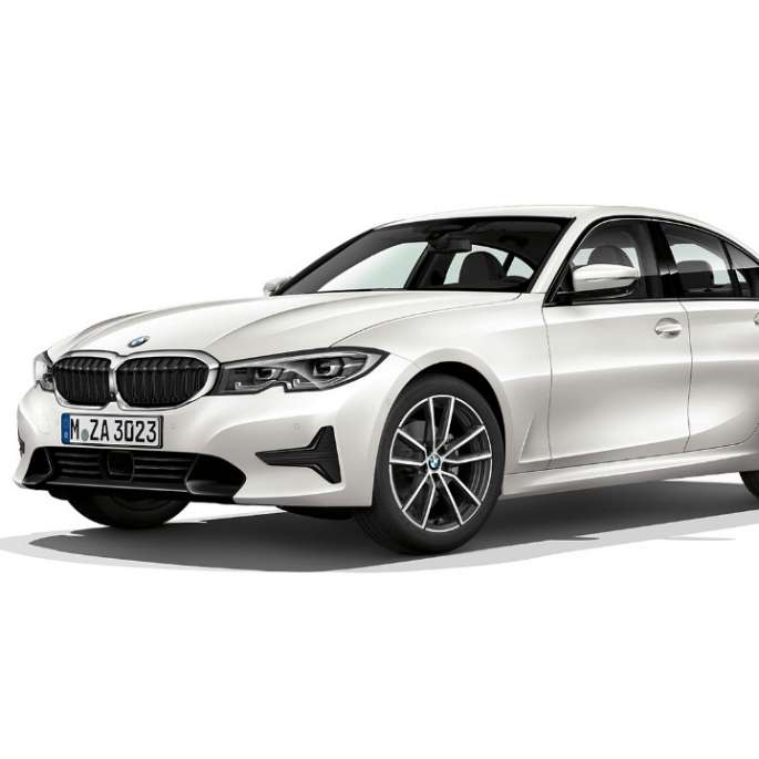 BMW 3. seeria Sedan, mudel Sport Line. BMW 3. seeria Sedani mudeli Sport Line foto külgvaates.