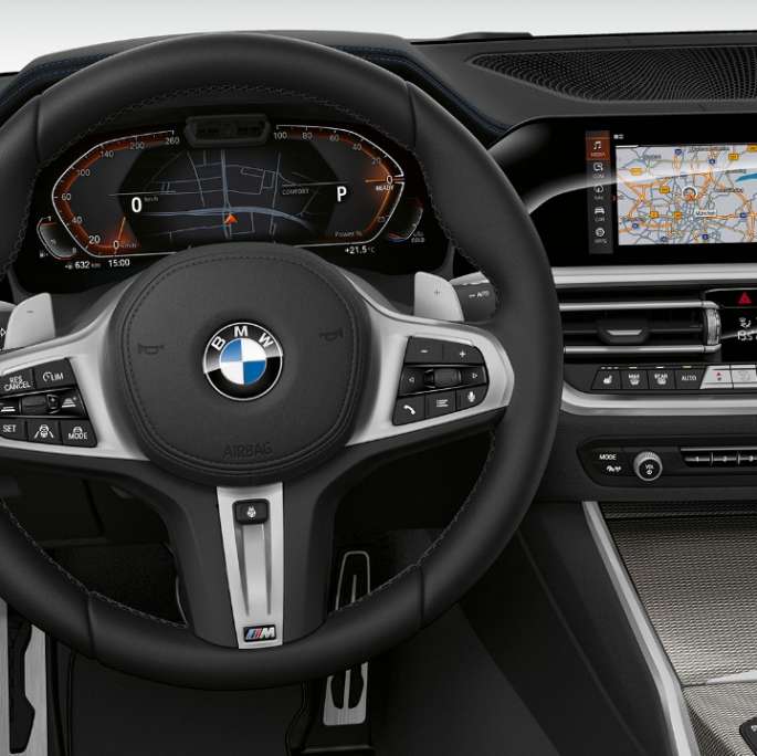 BMW 3. seeria Sedan, mudeli Sport Line juhikoht. BMW 3. seeria Sedan mudeli Sport Line juhikoha lähivaade eest.