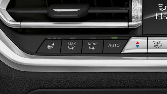 BMW 3.seeria Sedan, Automate My Habits. BMW 3. seeria Sedani armatuurlaua lähivaade eest ja Automate My Habits.