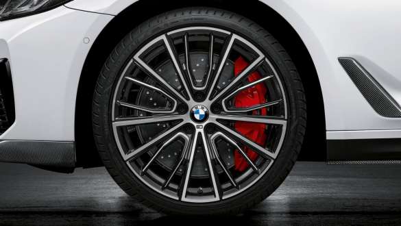 BMW 5. seeria Sedaan G30, 20-tollised M Performance‘i sepisveljed Multi-spoke style 732 M Bicolor BMW 5. seeria Sedaan G30, 20-tollised M Performance‘i sepisveljed Multi-spoke style 732 M Bicolor