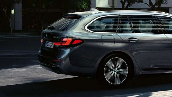 Rear axle air suspension with level control BMW 5 Series Touring G31 Rear axle air suspension with level control BMW 5 Series Touring G31 Facelift 2020