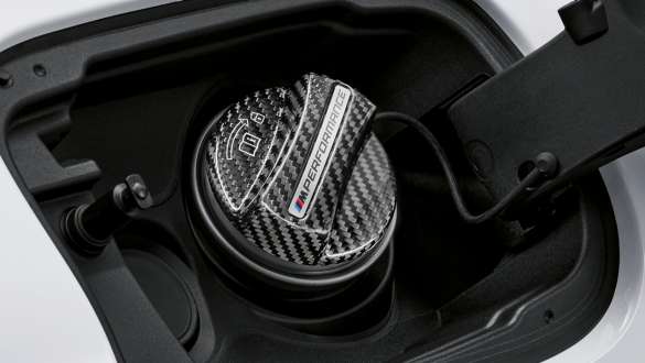 BMW 5. seeria Touring G31, M Performance‘i kütusepaagi süsinikkiust kork BMW 5. seeria Touring G31 Facelift 2020, M Performance‘i kütusepaagi süsinikkiust kork