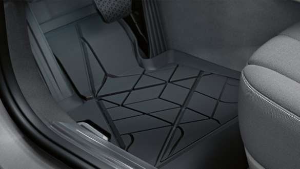 BMW ilmastikukindlad eesmised jalamatid. BMW ilmastikukindlad eesmised jalamatid.
