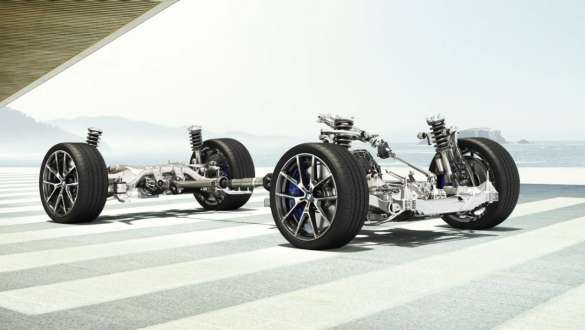 BMW M850i xDrive, Dravit Grey metallik, kohanduv M-vedrustus. BMW M850i xDrive, Dravit Grey metallik, kohanduv M-vedrustus.