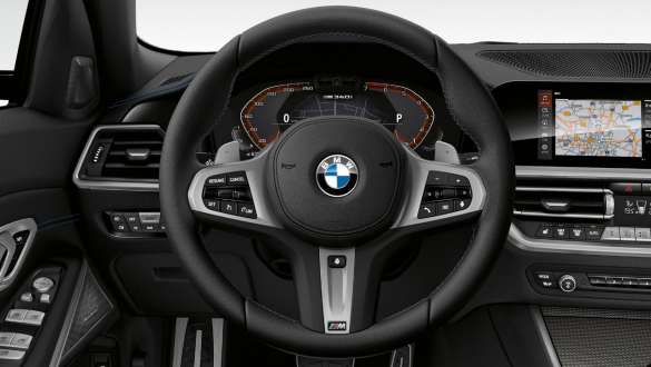 BMW M340i xDrive Sedaan G20 2020, kohanduv sportrool BMW M340i xDrive Sedaan G20 2020 Sapphire Black metallik, salong, juhikoht, kohanduv sportrool