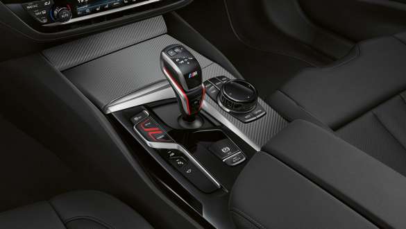 Drivelogic-funktsiooniga kaheksakäiguline M Steptronicu käigukast, BMW M5 F90 2020 Drivelogic-funktsiooniga kaheksakäiguline M Steptronicu käigukast, BMW M5 F90 LCI Facelift 2020, salong, käigukang