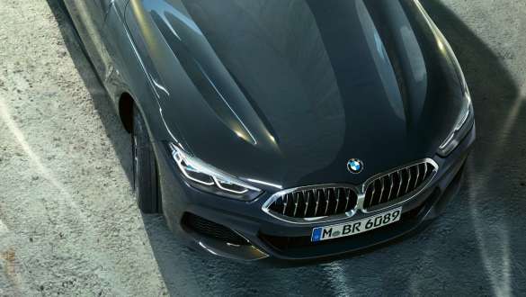 Nelja ratast hõlmav aktiivrool. BMW M850i xDrive Cabrio nelja ratast hõlmava aktiivrooliga.