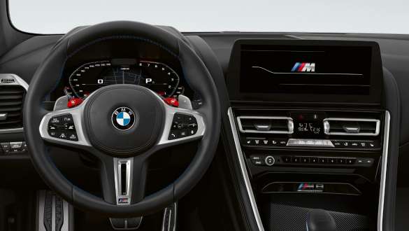BMW 8. seeria Coupé M-mudelid F92 LCI Facelift 2022 M-spetsiifiline armatuurlaud BMW 8. seeria Coupé M-mudelid F92 LCI Facelift 2022 M-spetsiifiline armatuurlaud