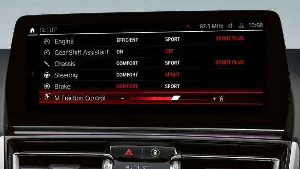BMW 8. seeria Coupé M-mudelid F92 LCI Facelift 2022 M Setup BMW 8. seeria Coupé M-mudelid F92 LCI Facelift 2022 keskpaneeli ekraan, M Setup