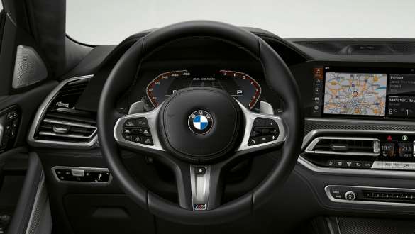 BMW X6 M50i salong, nahkkattega M-rool, G06 Lähivaade, BMW X6 M50i M50d G06 G06 2018, maastur, salong, nahkkattega M-rool