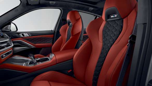 BMW X6 M Competition F96, multifunktsionaalsed M-istmed BMW X6 M Competition F96 2023, multifunktsionaalsed M-istmed