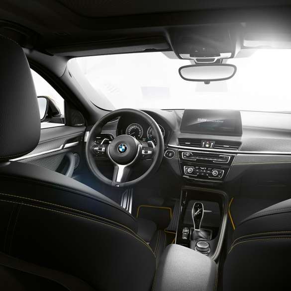 BMW X2 2020 F39 külgvaade BMW X2 2020 F39 külgvaade Brooklyn Grey