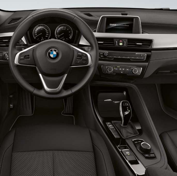 BMW X2 sDrive20i Advantage, nahkpolster BMW X2 sDrive20i Advantage 2018 F39, nahkpolstriga salong