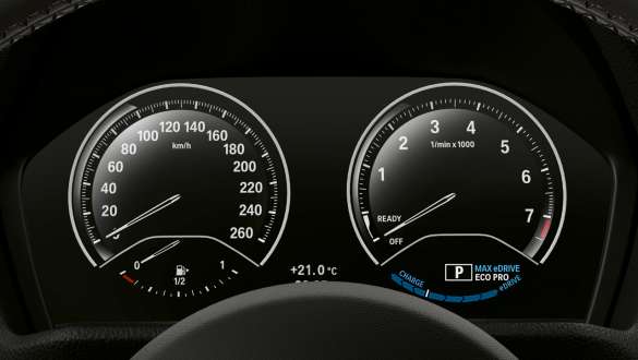 Armatuurlaud, BMW X2 xDrive25e pistikhübriid, salong BMW X2 xDrive25e F39 2020 pistikhübriid, salong, armatuurlaud