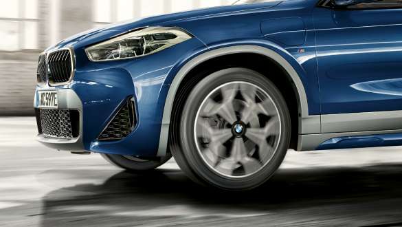 Lähivõte, 3/4 tagantvaade, BMW X2 xDrive25e pistikhübriid BMW X2 xDrive25e pistikhübriid F39 2020, 3/4 tagantvaade, lähivõte