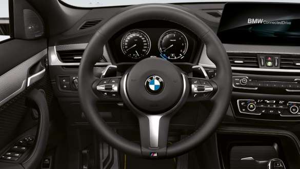 BMW X2 F39 juhikoht BMW X2 2018 F39 salongi juhikoht, aktiivne püsikiirusehoidja funktsiooniga Stop&Go