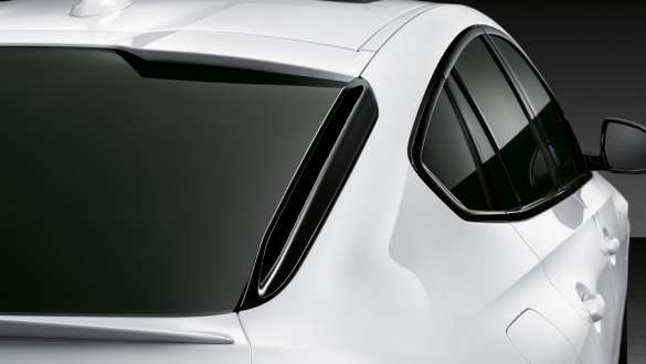 BMW X6 G06 2019, M Performance’i läikivmustad haiuimed. BMW X6 G06 2019, M Performance’i läikivmustad haiuimed.