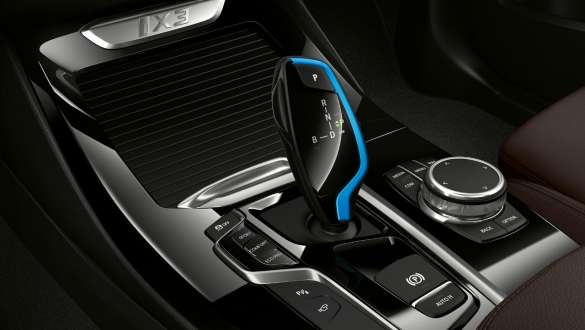 BMW iX3 G08 kohanduv vedrustus BMW iX3 G08 2020 kohanduv vedrustus, käigukang