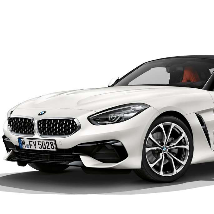 BMW Z4 Roadster Sport Line mudel BMW Z4 Roadster Sport Line mudel, kolm neljandikku eestvaade