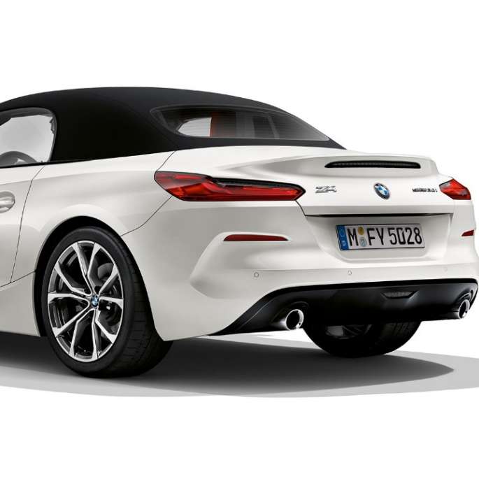 BMW Z4 Roadster Sport Line mudel BMW Z4 Roadster Sport Line mudel, kolm neljandikku eestvaade
