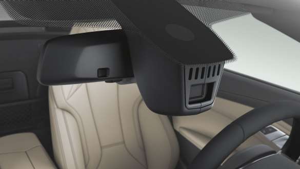 BMW Z4 Roadsteri juhtimisassistent Vaade läbi esiklaasi BMW Z4 Roadsteri sisemusse