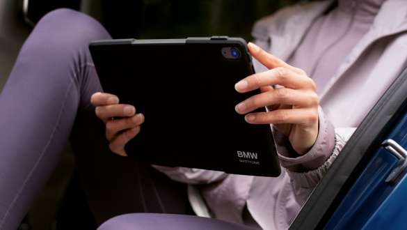 BMW turvaümbris 10,5-tollisele Apple iPad Pro™-le, süsteemile Travel & Comfort BMW sügistalvine lisavarustus, BMW turvaümbris 10,5-tollisele Apple iPad Pro™-le, süsteemile Travel & Comfort