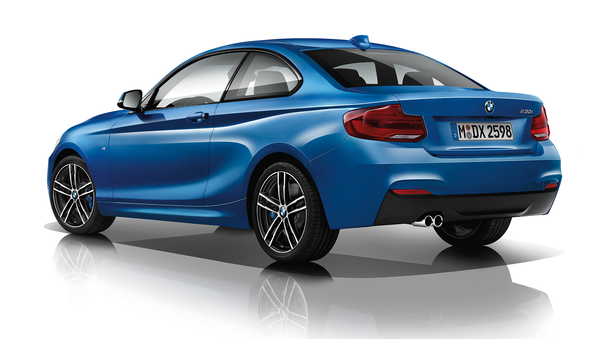 BMW 2. seeria Coupé, mudeli M Sport kolm neljandikku tagantvaade BMW 2. seeria Coupé, mudeli M Sport kolm neljandikku tagantvaade