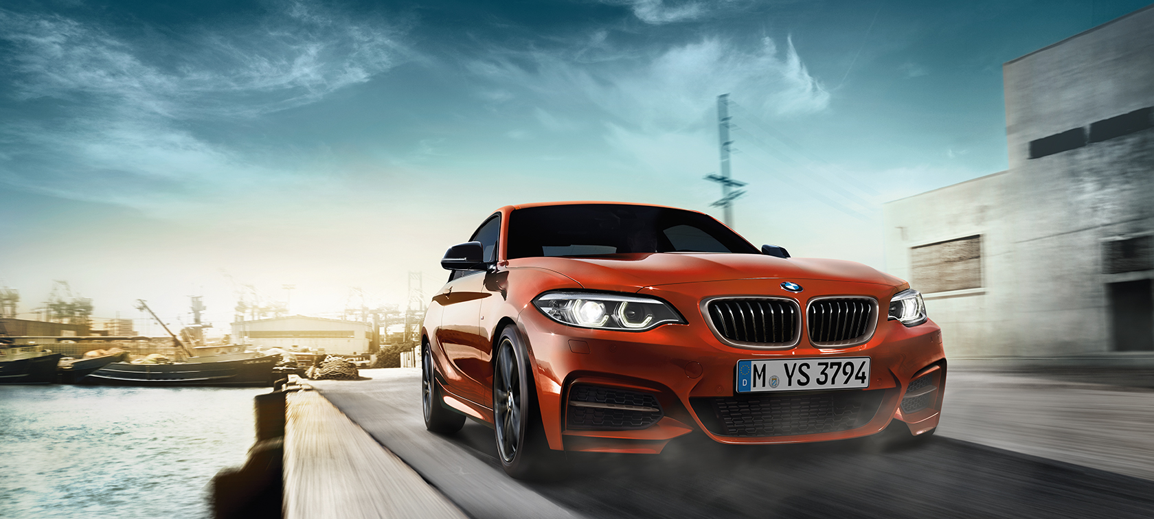 BMW 2. seeria Coupé, kolm neljandikku eestvaates sõidupilt BMW 2. seeria Coupé, kolm neljandikku eestvaates sõidupilt