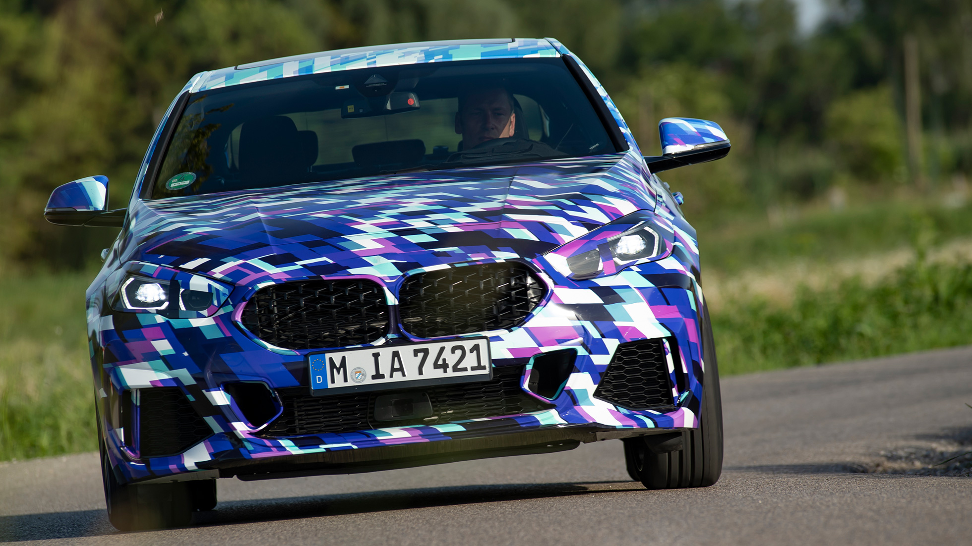 BMW 2. seeria Gran Coupé esiosa BMW 2. seeria Gran Coupé F44 2020 maskeeritud prototüüp eestvaates