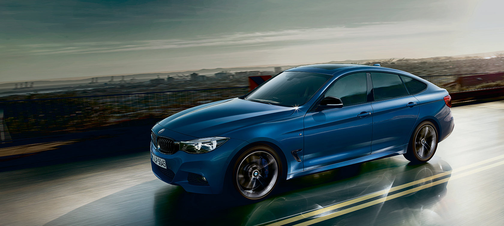 BMW 3. seeria Gran Turismo, eestvaade sõitmise ajal BMW 3. seeria Gran Turismo, eestvaade sõitmise ajal