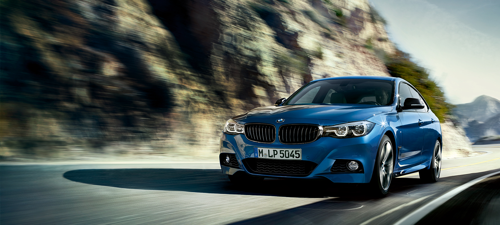 BMW 3. seeria Gran Turismo, eestvaade sõitmise ajal BMW 3. seeria Gran Turismo, eestvaade sõitmise ajal