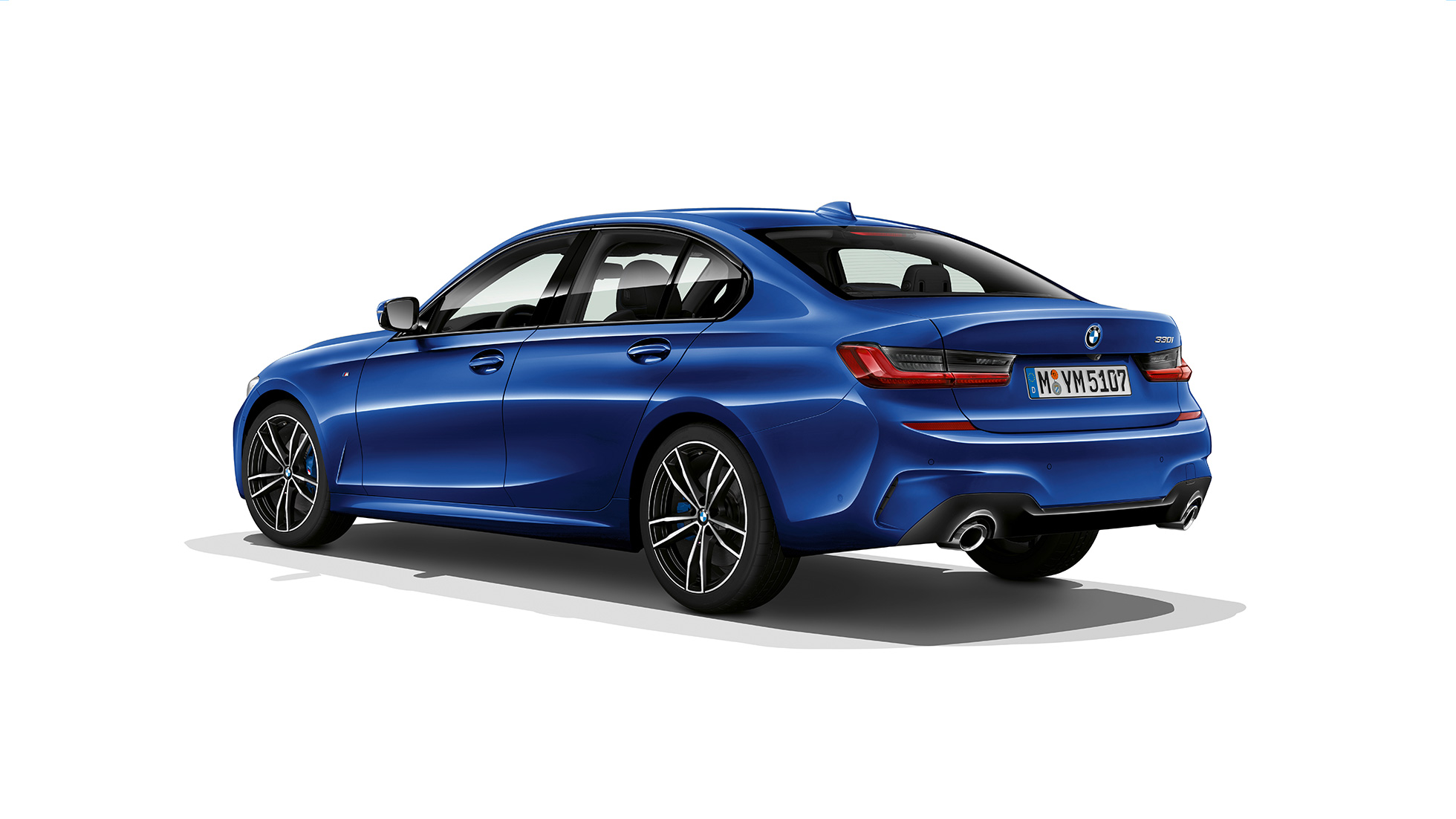 BMW 3. seeria Sedan, mudel M Sport tagant. BMW 3. seeria Sedan mudel M Sport kolm neljandikku tagantvaates.
