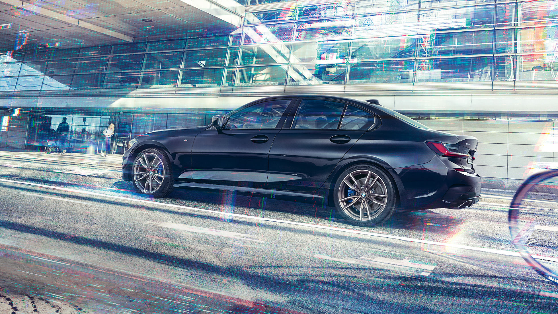 BMW 3. seeria Sedan, BMW M340i xDrive. BMW M340i xDrive linnahoone ees külgvaates.
