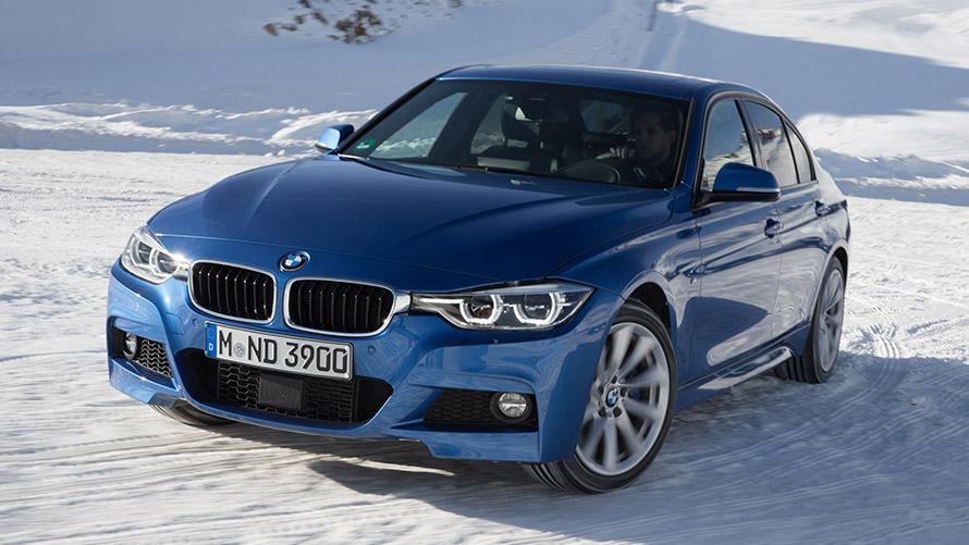 BMW 3. seeria Sedan F30, kuues põlvkond, kolm neljandikku eestvaade lumel BMW 3. seeria mudelid, BMW 3. seeria Sedan F30, kuues põlvkond, kolm neljandikku eestvaade lumel