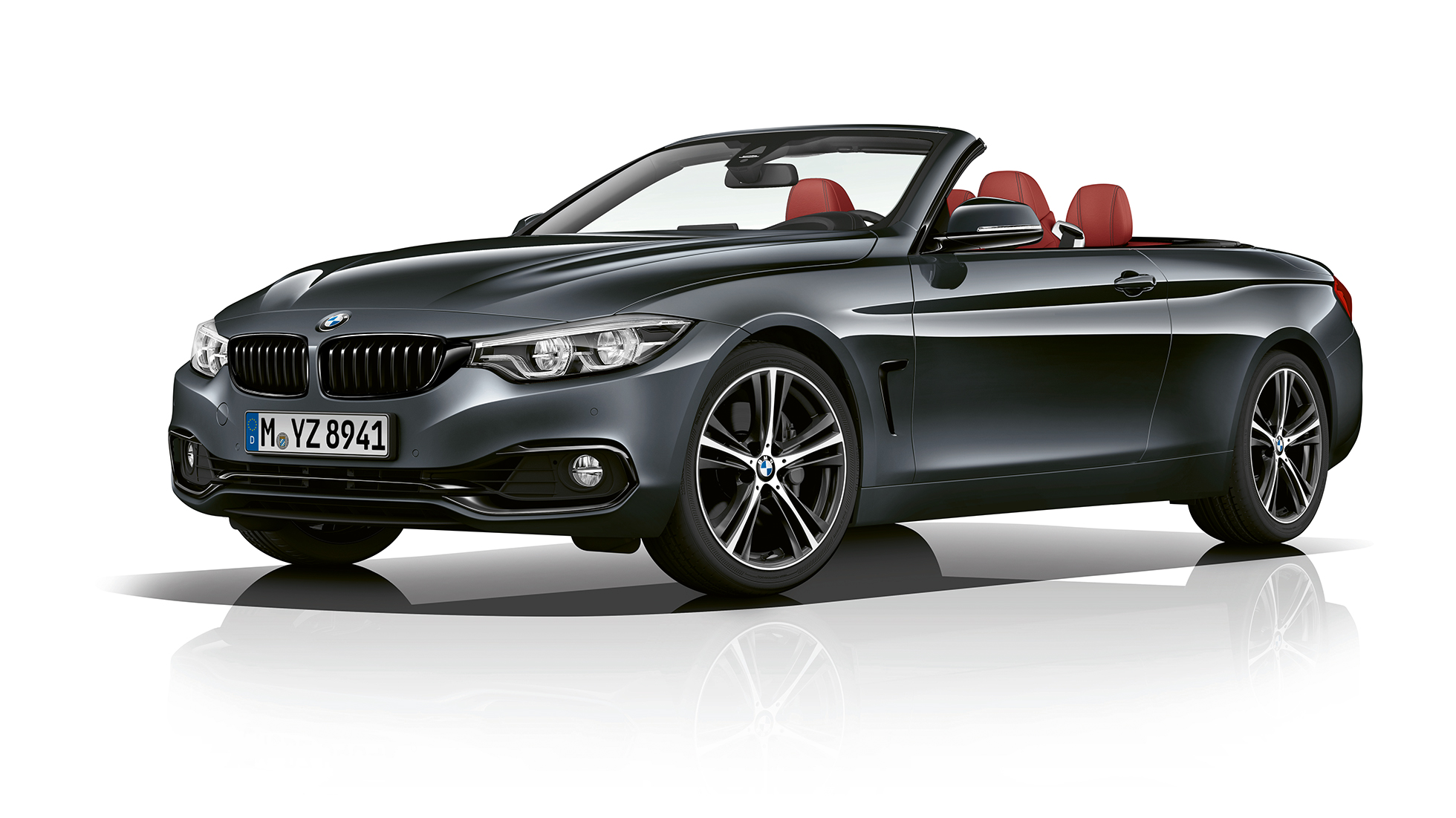 BMW 4. seeria Cabrio, mudeli Sport Line kolm neljandikku eestvaade BMW 4. seeria Cabrio, mudeli Sport Line kolm neljandikku eestvaade