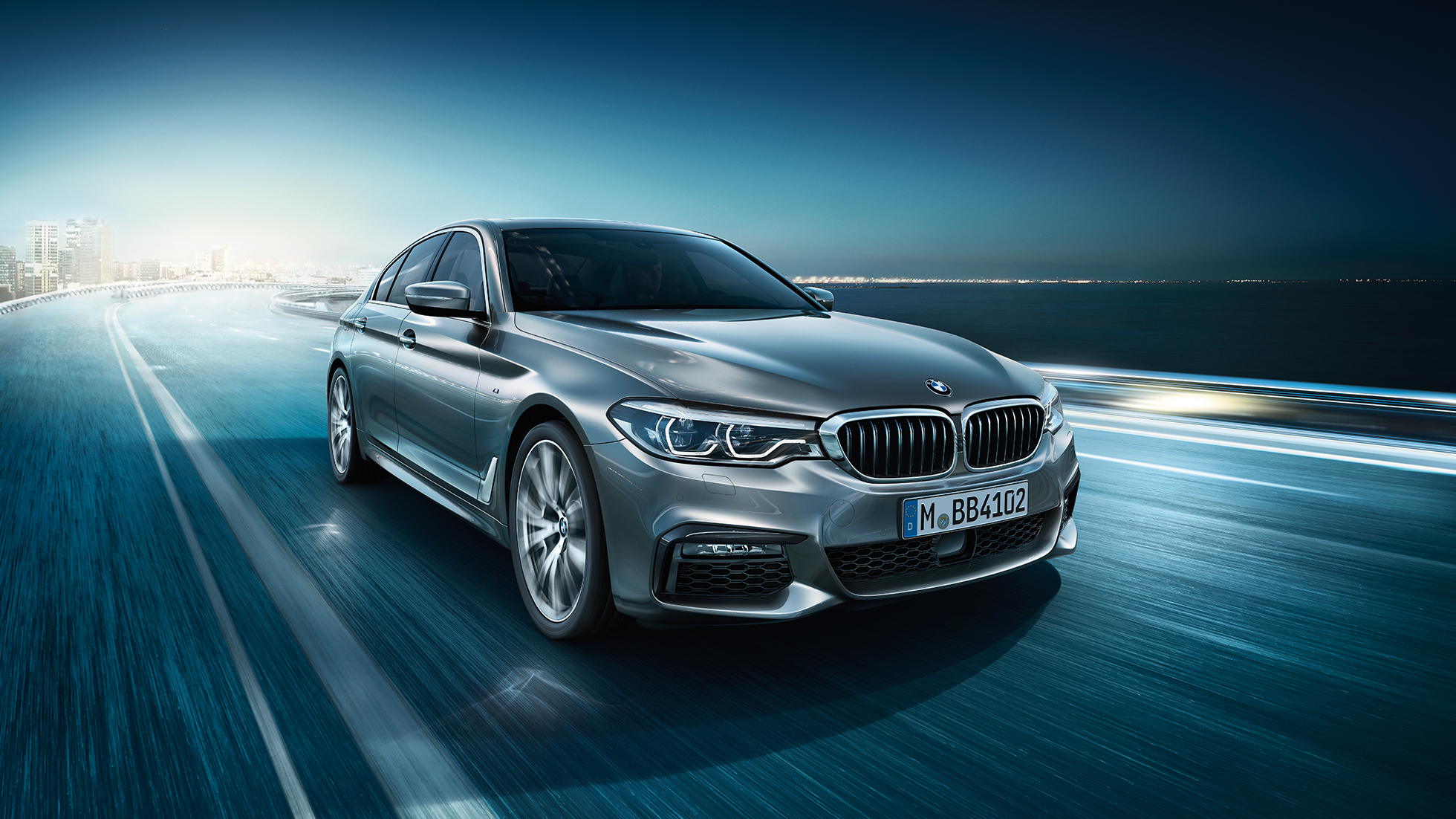 Disain, BMW 5. seeria Sedan BMW 5. seeria Sedan, 540i Sedan G30 toonis Bluestone metallik, 3/4 eestvaade