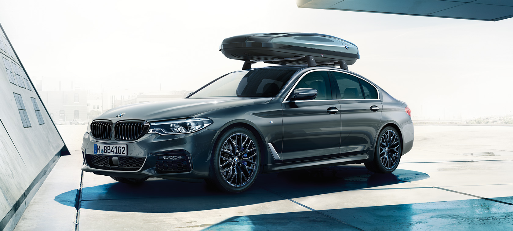 BMW 5. seeria Sedaan G30, lisavarustus BMW 5. seeria Sedaan G30, BMW katuseboksiga 520