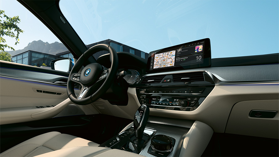 Salong, BMW 5. seeria Sedaan G30 BMW 5. seeria Sedaan G30 Facelift 2020, salong