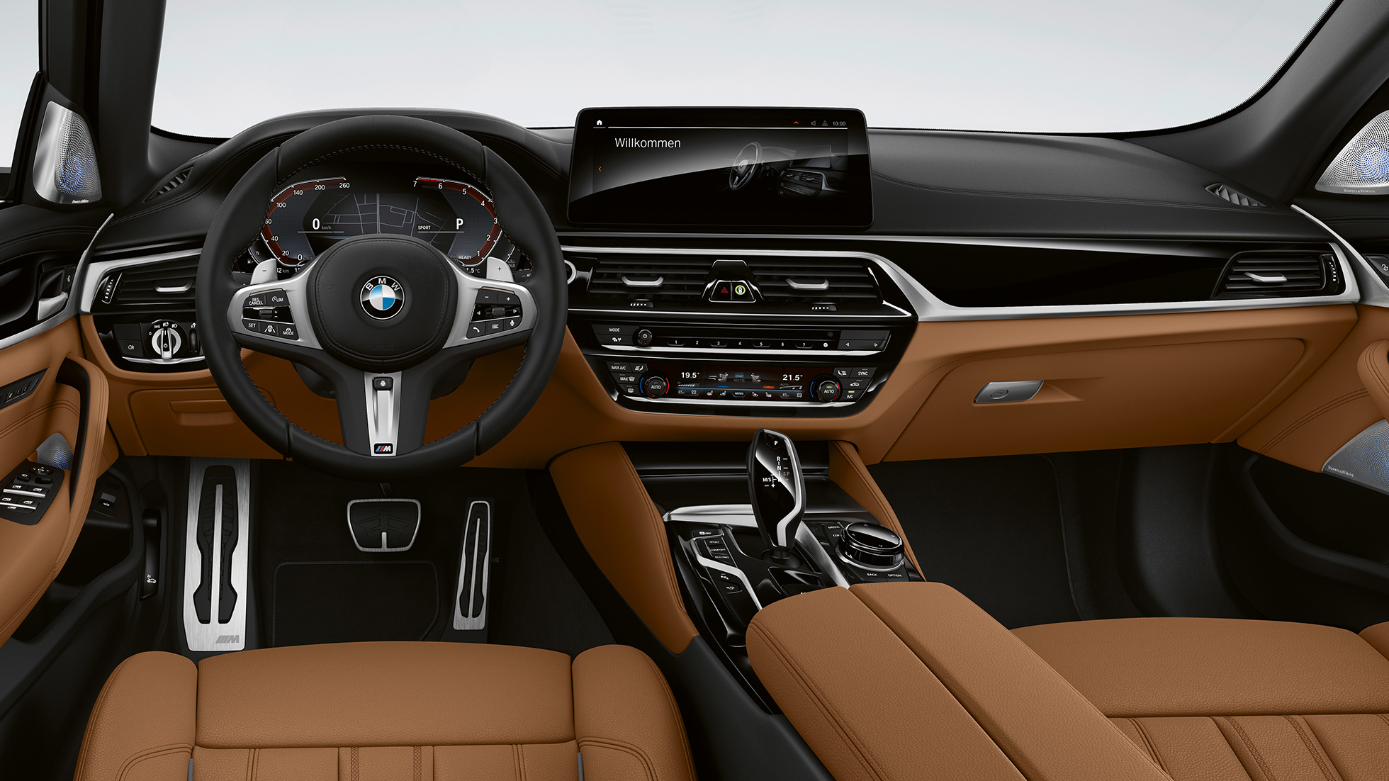 BMW 5. seeria Touring G31 M-sportpakett, juhikoht BMW 5. seeria Touring 530e G31 2020, M-sportpakett, salong, nahksisu „Dakota“ Cognac eksklusiivõmblused kontrastääristega, juhikoht