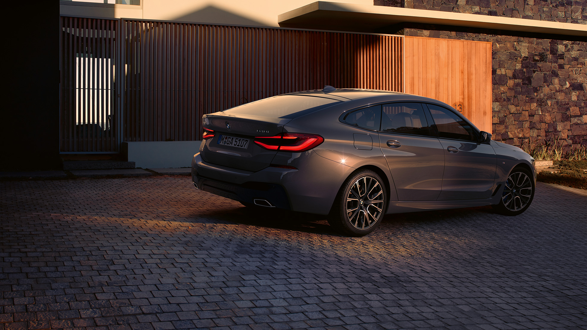 BMW 6. seeria Gran Turismo G32 2020 tagaosa disain BMW 6. seeria Gran Turismo 640i xDrive G32 2020 Bernina Grey tagaosa disain