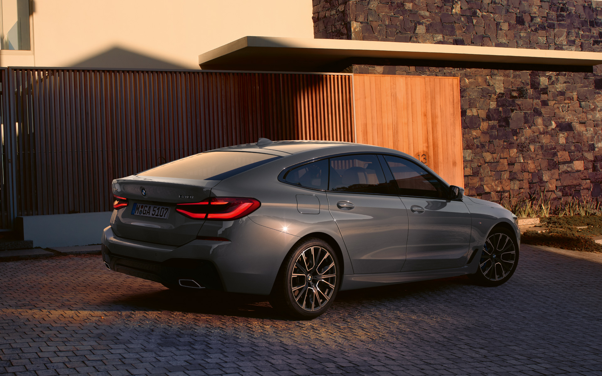BMW 6. seeria Gran Turismo G32 2020 tagaosa disain BMW 6. seeria Gran Turismo 640i xDrive G32 2020 Bernina Grey tagaosa disain, tagantvaade