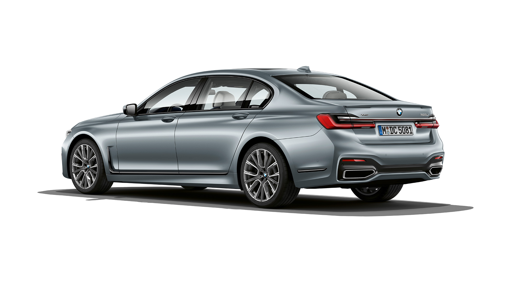 BMW 7. seeria sedaan, M-sportpakett, 3/4 tagantvaates BMW 7. seeria sedaan, M-sportpakett, 3/4 tagantvaates