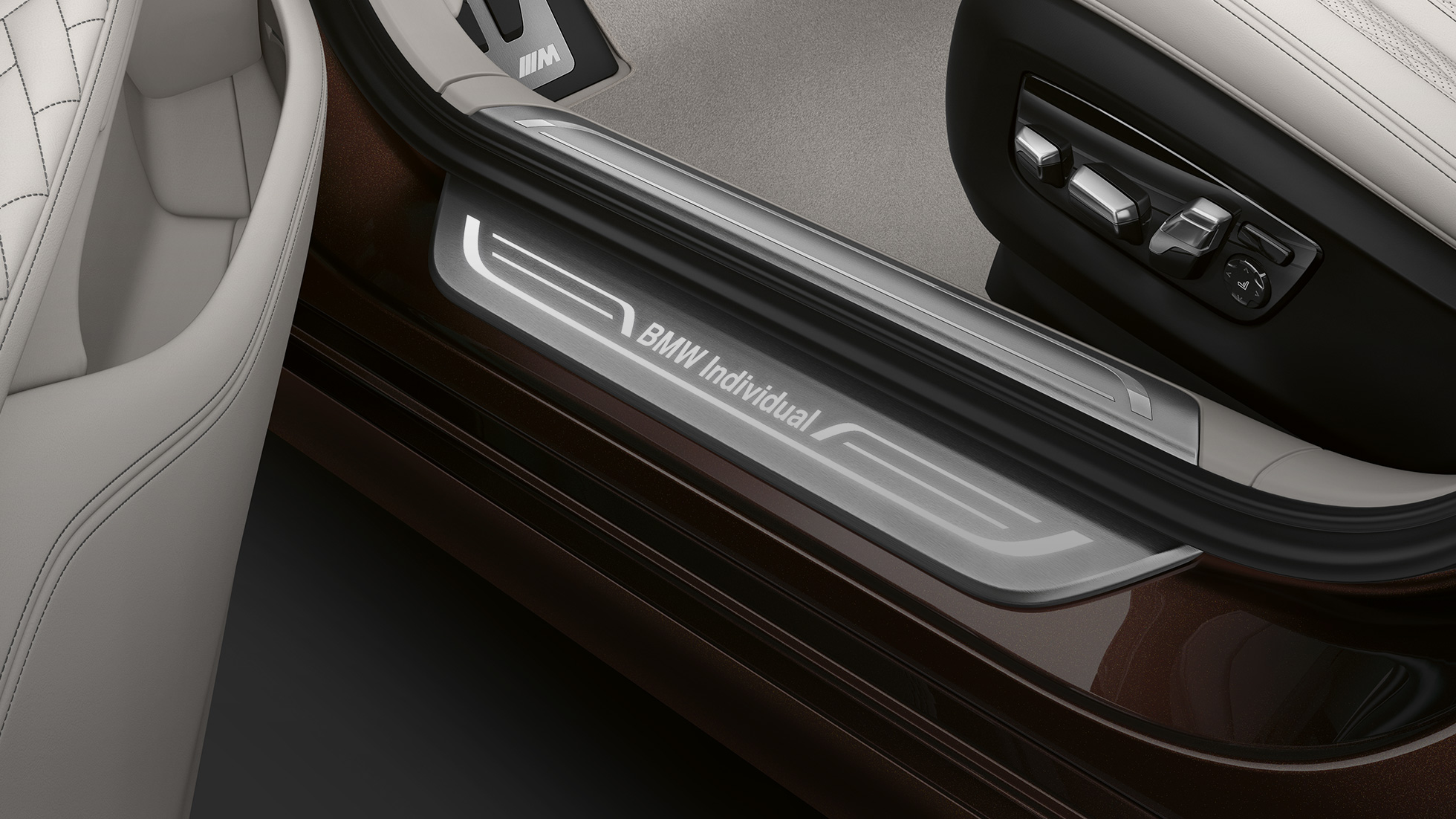 BMW Individuali 7. seeria Sedaan, lävendikatted BMW 7. seeria Sedaan: BMW Individuali kirjaga lävendikatted
