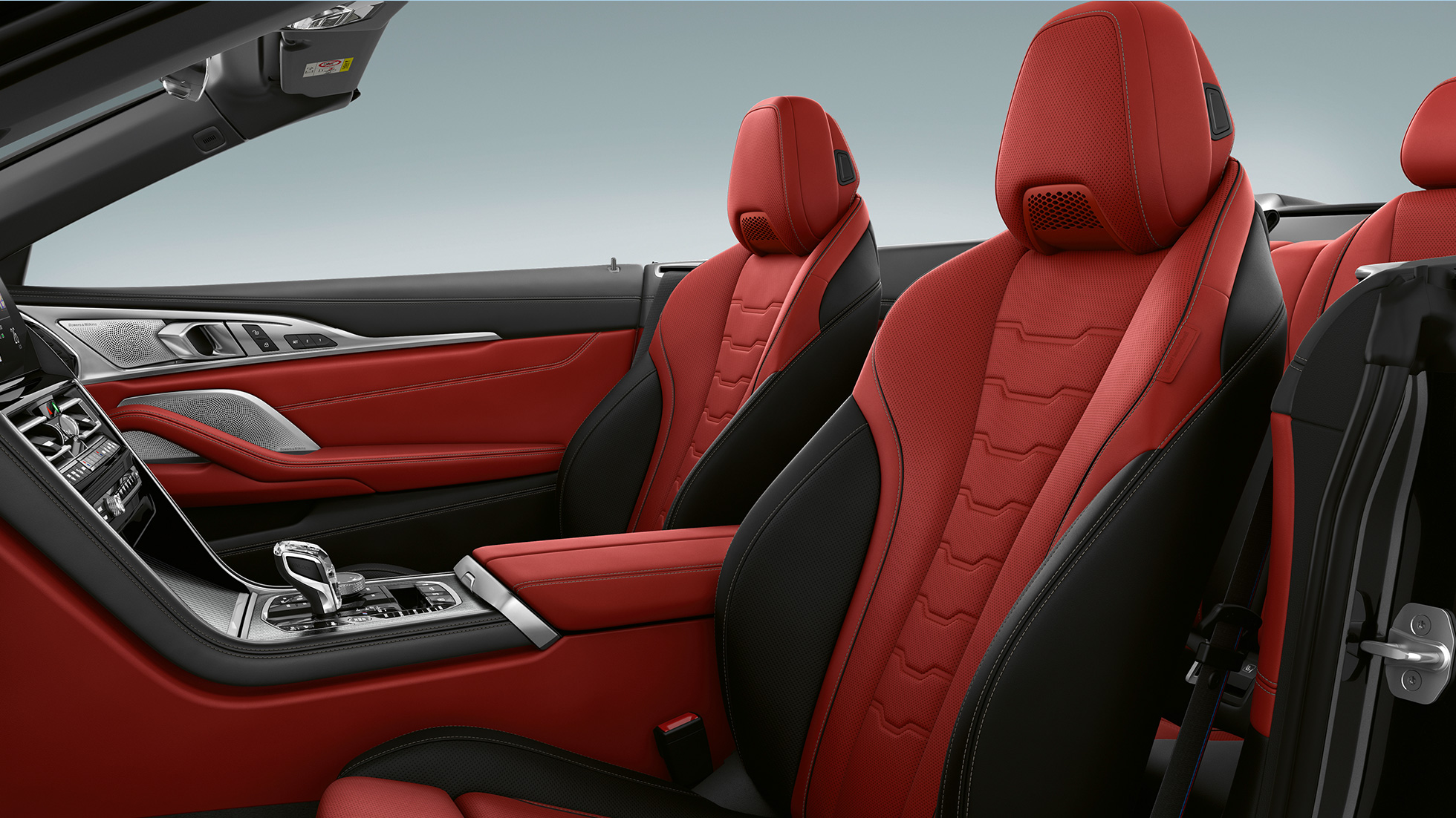 BMW M850i xDrive, Carbon Black metallik, BMW Individuali Merino nahast ulatuslikum polster toonides Fiona Red/Black. BMW M850i xDrive, Carbon Black metallik, BMW Individuali Merino nahast ulatuslikum polster toonides Fiona Red/Black.