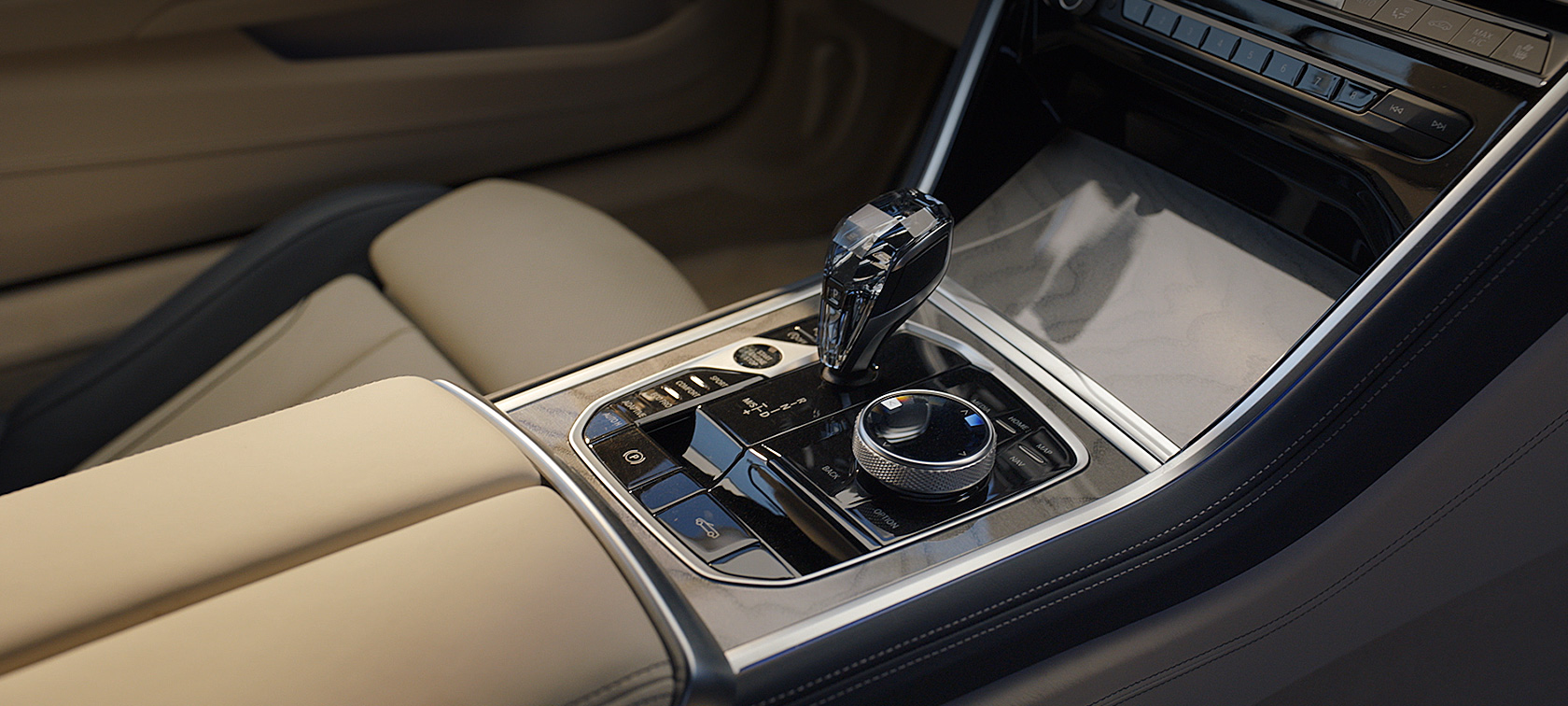 BMW 8. seeria Cabrio G14 LCI Facelift 2022 salongi disaini olulisemad omadused videos BMW 8. seeria Cabrio G14 LCI Facelift 2022 salongi disaini olulisemad omadused videos