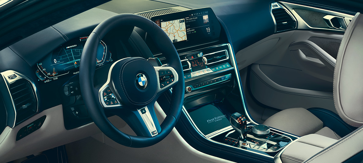 BMW M850i Coupé First Edition, juhikoht BMW M850i Coupé First Editioni juhikoht