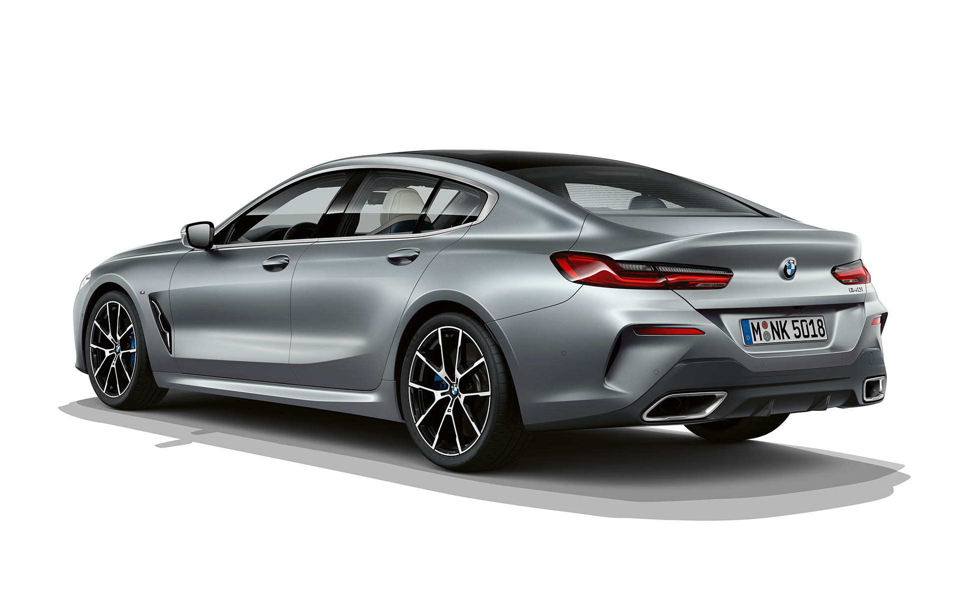 Frozen Temptationi kolm neljandikku tagantvaade BMW 8. seeria Gran Coupé, Frozen Temptationi kolm neljandikku tagantvaade