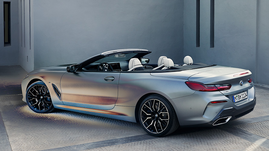 BMW 8. seeria Cabrio (G14), kolm neljandikku külgvaade seismas BMW 8. seeria Cabrio (G14), kolm neljandikku külgvaade seismas