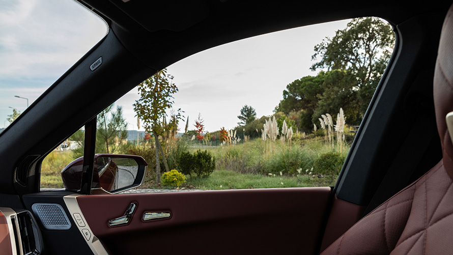 BMW iX i20 elektrilise SUV jätkusuutlikkus BMW iX i20 2021 elektrilise SUV salong Suite jätkusuutlikkus