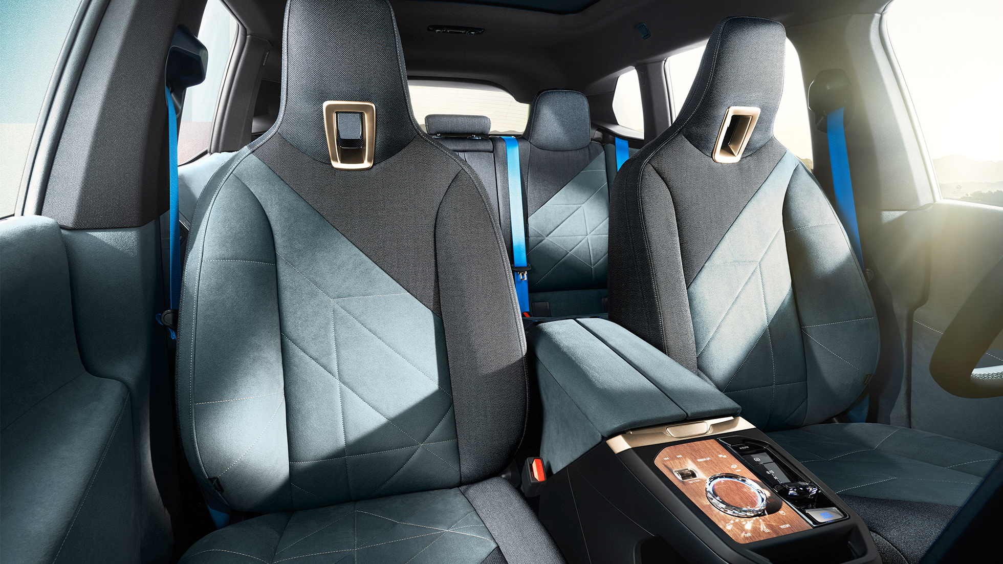 BMW iX Loft Stonegrey tagaistmed BMW iX i20 Loft Stonegrey tagaistmed